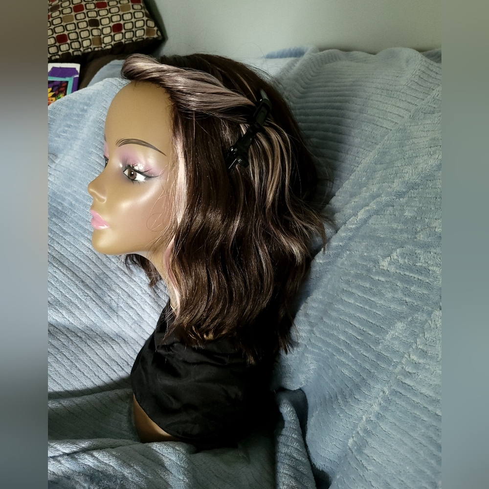 Gorgeous Wig!!! Browm With Light Pink And Blonde Highlights - Picture 13 of 14